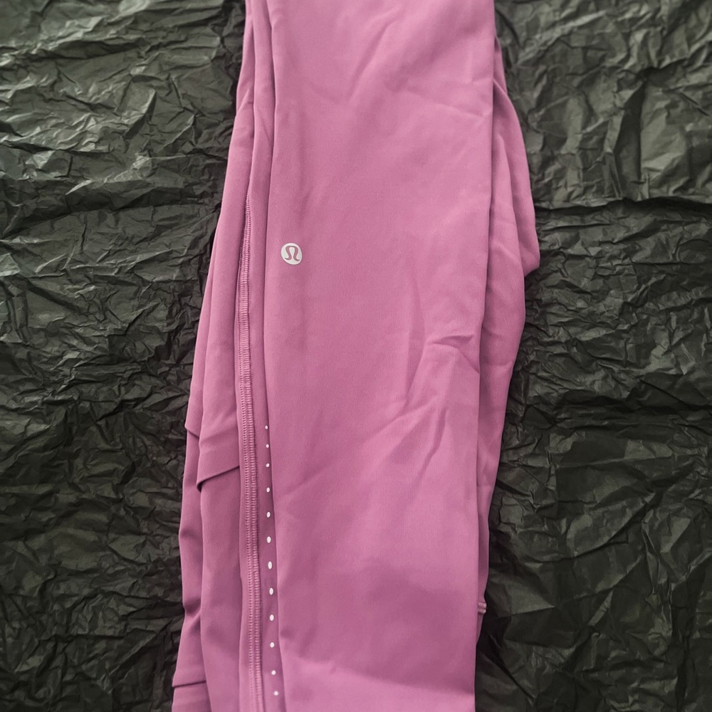 LULULEMON LEGGINGS PURPLE